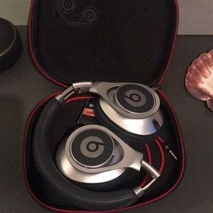 Beats Executives noise canceling headphones